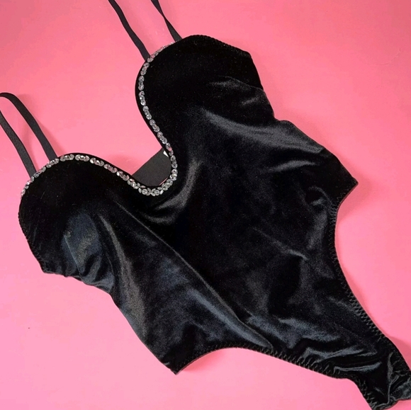 Victoria's Secret Other - 🩷NWT Rhinstone Velvet Push Up Bodysuit